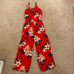 Red floral print jumper with pockets!